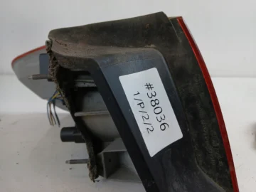 BMW E92 COUPE LAMPA PRAWA TYŁ W BŁOTNIK 7174404 UK PRZEDLIFT - zdjęcie 6