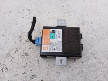VOLVO V40 S40 I MODUŁ STEROWNIK ZAMKA CENTRALNEGO 30857627 - zdjęcie 3