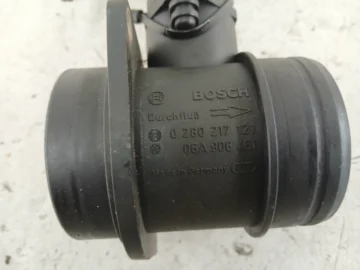 VW GOLF IV PASSAT B5 A3 8L 1.9 TDI PRZEPŁYWOMIERZ 06A906461 - zdjęcie 3