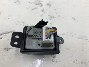 HONDA JAZZ III PRZEŁĄCZNIK PANEL REGULACJI LUSTEREK M33212 - zdjęcie 3