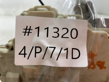 AUDI A4 B7 ZAMEK DRZWI PRAWY PRZÓD 8E1837016AA - zdjęcie 7
