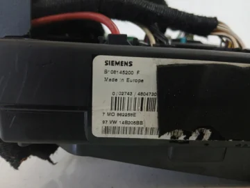 VW SHARAN I FORD GALAXY SKRZYNKA BEZPIECZNIKÓW 7M0962258E - zdjęcie 4