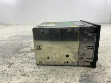 VW POLO 9N LIFT RADIO RADIOODTWARZACZ CD - zdjęcie 4