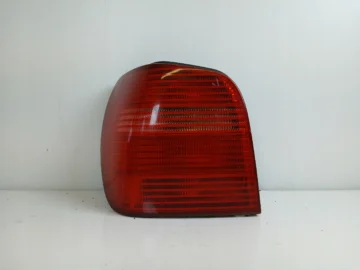 VW POLO III 6N LAMPA LEWA TYŁ