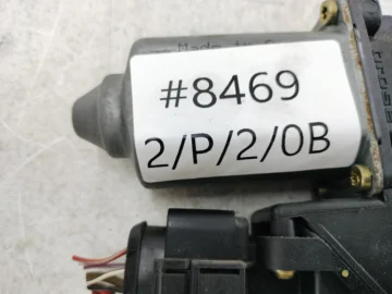 SILNICZEK SZYB PRAWY PRZÓD AUDI A4 B5 114184101 - zdjęcie 7