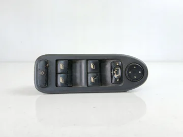 PEUGEOT 307 PANEL SZYB LEWY PRZÓD 96332289ZF