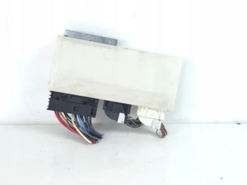 BMW E39 MODUŁ KOMFORTU GM III 8381491 - zdjęcie 3