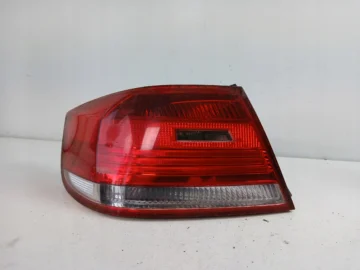 BMW E92 COUPE LAMPA LEWA TYŁ W BŁOTNIK 7174403 UK PRZEDLIFT