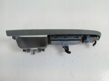 VW GOLF V PANEL SZYB LEWY PRZÓD 1K4959857 - zdjęcie 3