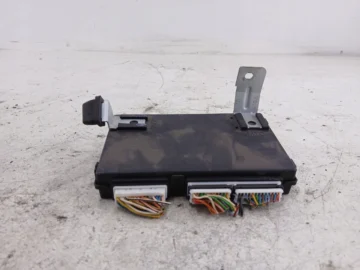 HYUNDAI i30 I STEROWNIK BCM 95400-2R000 - zdjęcie 3
