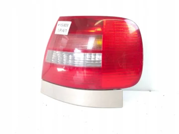 AUDI A4 B5 LIFT SEDAN LAMPA PRAWA TYŁ - zdjęcie 4