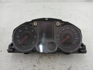 VW PASSAT B6 2.0 TDI LICZNIK ZEGARY 3C0920870Q