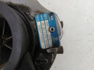 AUDI A6 C6 A4 Q8 3.0 TDI TURBOSPRĘŻARKA TURBINA LUZ NA WIRNIKU 059145702S