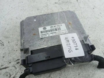 AUDI A4 B5 1.6 STEROWNIK SILNIKA 3B0907557M - zdjęcie 5