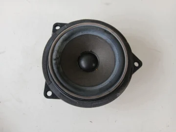 BMW E87 GŁOŚNIK ŚREDNIOTONOWY 6922214