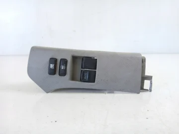 TOYOTA YARIS II PANEL SZYB LEWY PRZÓD