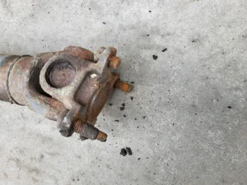 BMW E36 COMPACT 1.6 M43 WAŁ NAPĘDOWY 1227937 - zdjęcie 4