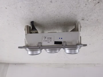 MAZDA 5 I CR PANEL KLIMATYZACJI NAWIEWU K1900CC30 - zdjęcie 3