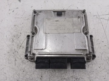 PEUGEOT 307 2.0 HDI STEROWNIK SILNIKA 9647472780