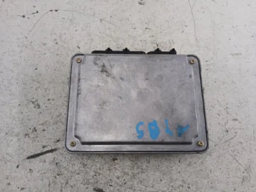 AUDI A4 B5 1.9 TDI STEROWNIK SILNIKA 038906018FD - zdjęcie 2