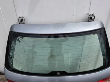 AUDI A4 B7 KOMBI KLAPA BAGAŻNIKA LY7J - zdjęcie 2