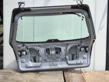 AUDI A4 B7 KOMBI KLAPA BAGAŻNIKA LY7J - zdjęcie 7