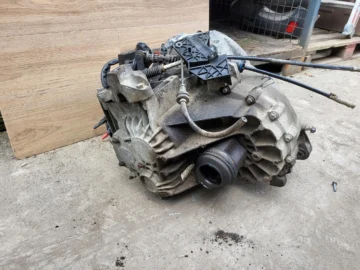 VOLVO S40 II V50 2.0 D SKRZYNIA BIEGÓW MANUALNA 6N5R-7002-AA