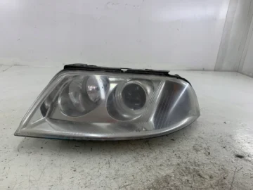 VW PASSAT B5 LIFT LAMPA LEWA PRZÓD SOCZEWKA