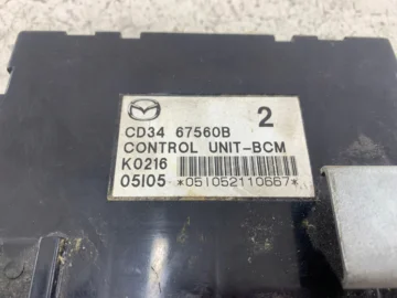 MAZDA 6 GG MODUŁ BCM SKRZYNKA BEZPIECZNIKÓW CD3467560B - zdjęcie 3