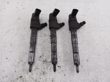 OPEL VECTRA C ALFA ROMEO 159 1.9 CDTI WTRYSKIWACZ 0445110159 - zdjęcie 2