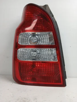 HYUNDAI TERRACAN I LIFT LAMPA LEWA TYŁ