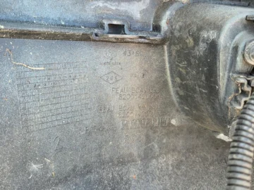 RENAULT MEGANE II ZDERZAK PRZÓD TED97 - zdjęcie 12