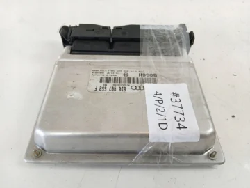 VW PASSAT B5 1.8 STEROWNIK SILNIKA 8D0907558F - zdjęcie 5