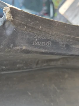 VW FOX BŁOTNIK PRAWY LC9Z - zdjęcie 9