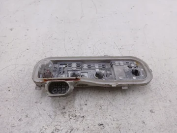 AUDI A4 B6 KOMBI AVANT WKŁAD LAMPY PRAWY TYŁ 8E9945258