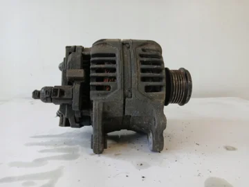 VW GOLF IV BORA LEON I A3 8L 1.9 TDI ALTERNATOR 038903023L 90A - zdjęcie 4