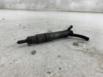 SKODA FABIA I VW GOLF IV 1.9 SDI WTRYSKIWACZ WTRYSK 028130203F