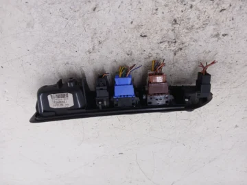 RENAULT LAGUNA I PANEL SZYB LEWY PRZÓD 7701699599 - zdjęcie 2