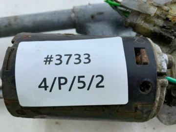 VW POLO 6N III MECHANIZM WYCIERACZEK PRZÓD 6N1955113A - zdjęcie 9