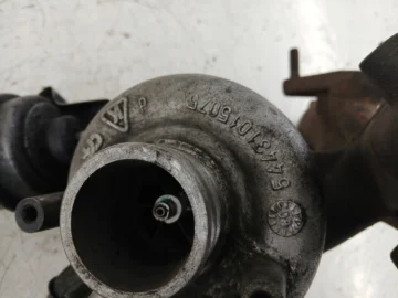 VW GOLF IV BORA 1.9 TDI TURBOSPRĘŻARKA TURBINA 038253016N - zdjęcie 8