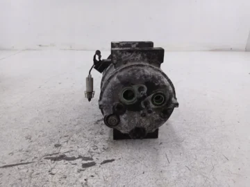 VOLVO V40 S40 I 1.8 2.0 KOMPRESOR SPRĘŻARKA KLIMATYZACJI 8708581 - zdjęcie 4