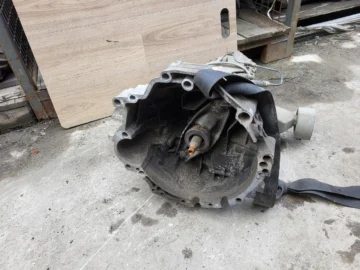 SKODA OCTAVIA I VW GOLF IV AUDI A3 8L 1.8 T AUM SKRZYNIA BIEGÓW EZG