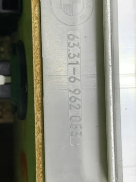 BMW E65 LIFT LAMPKA WNĘTRZA OŚWIETLENIE KABINY 6962053 - zdjęcie 3