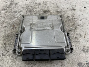 RENAULT SCENIC I 1.9 DCI STEROWNIK SILNIKA KOMPUTER 8200039569