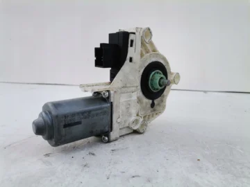 AUDI A6 C6 SILNICZEK SZYBY LEWY TYŁ 4F0959801C