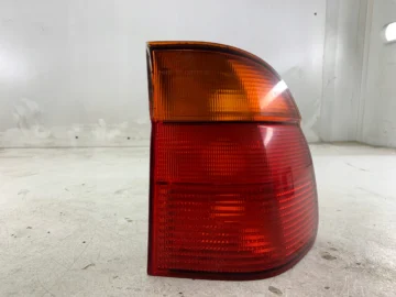 BMW E39 KOMBI TOURING LAMPA PRAWA TYŁ - zdjęcie 4
