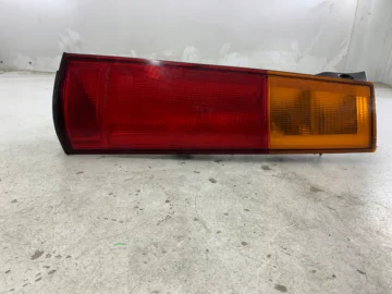 HONDA CR-V I RD LAMPA PRAWA TYŁ