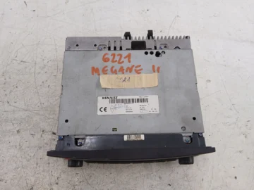 RENAULT MEGANE II RADIO FABRYCZNE CD 8200484424T CARMINAT KOD 6221 - zdjęcie 3