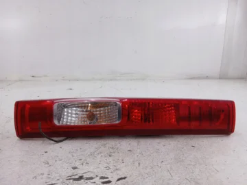 RENAULT TRAFIC II LIFT LAMPA LEWA TYŁ - zdjęcie 3