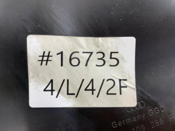 AUDI A6 C6 3.2 V6 FSI OSŁONA ROZRZĄDU PRAWA 06E109286F - zdjęcie 6